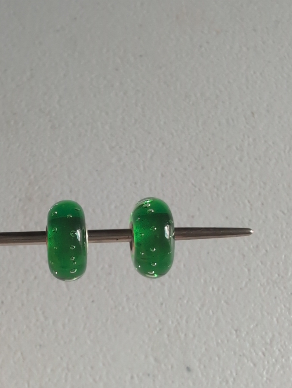 Pandora Green Bubble Glass Spacers